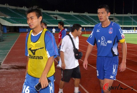 8场首发惊艳亮相！倪非凡一传进步大，但关键局仍靠老将