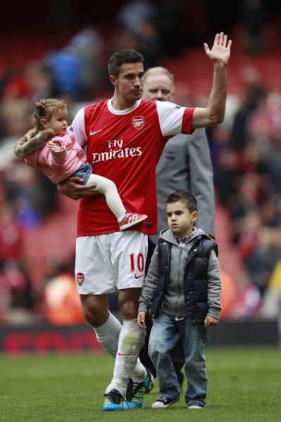 英超前瞻：曼联状态回暖期待连胜，西汉姆联进攻核心停赛