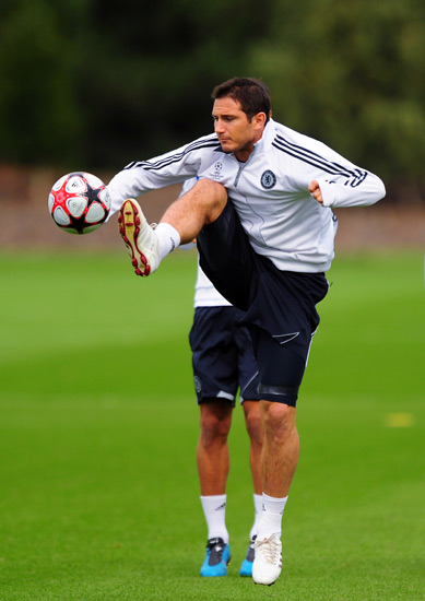 亚冠二级半场：纳塔吾头球造险，巴吞联0-0战平淡滨尼流浪者