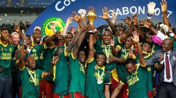 热刺vs小蜜蜂首发：库杜斯、里沙利松领衔！帕利尼亚替补